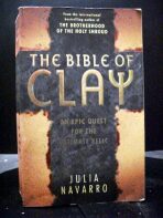 The Bible of Clay (Defekt) - Julia Navarrová